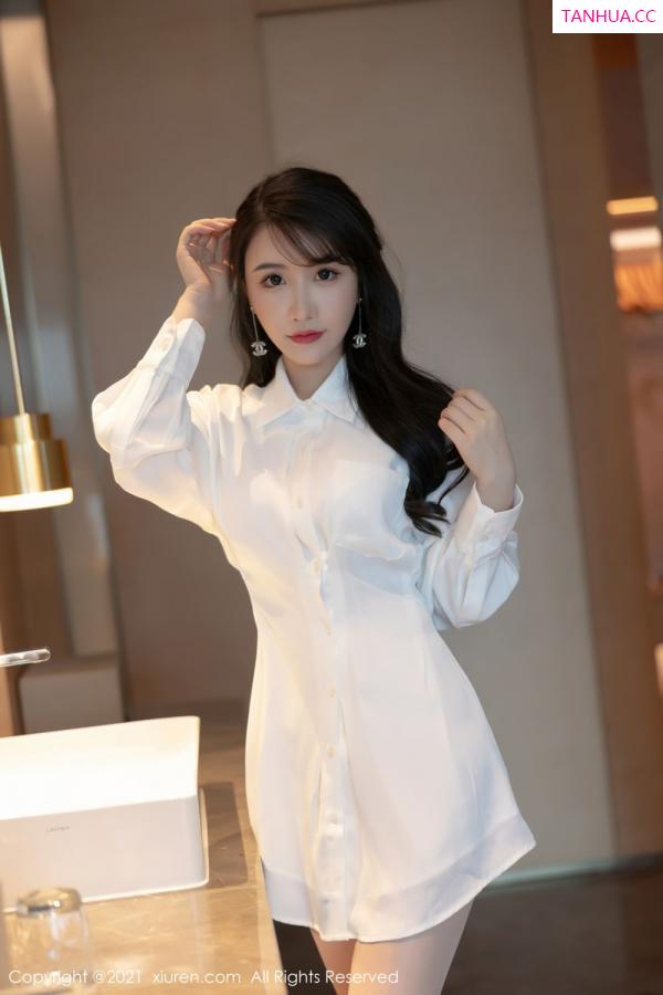 谢芷馨  绯月樱深圳旅拍 洁白秀美的服饰第3张图片